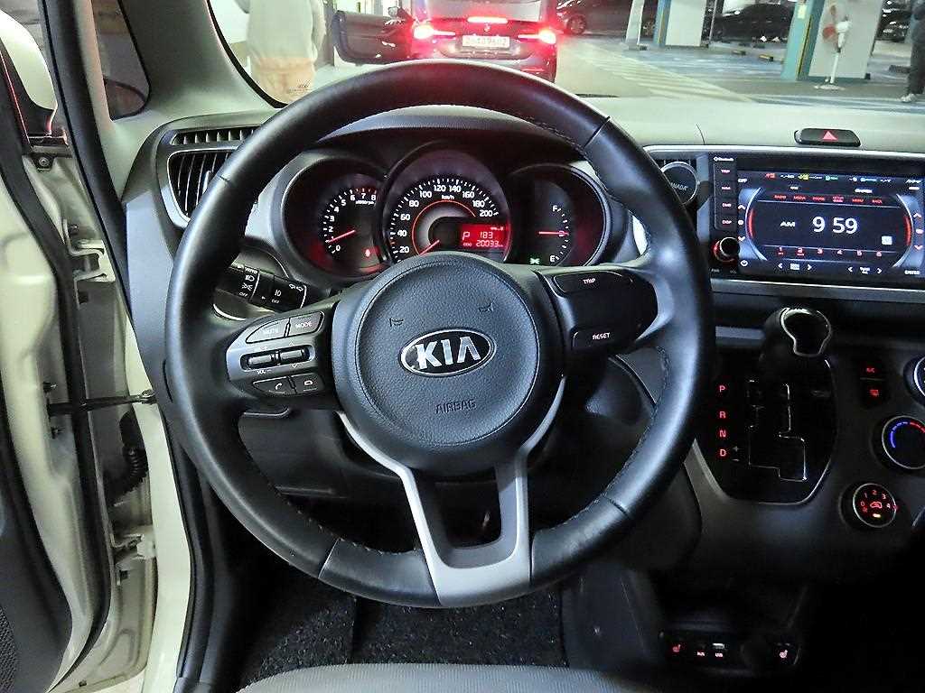 KIA Ray - Vista 9