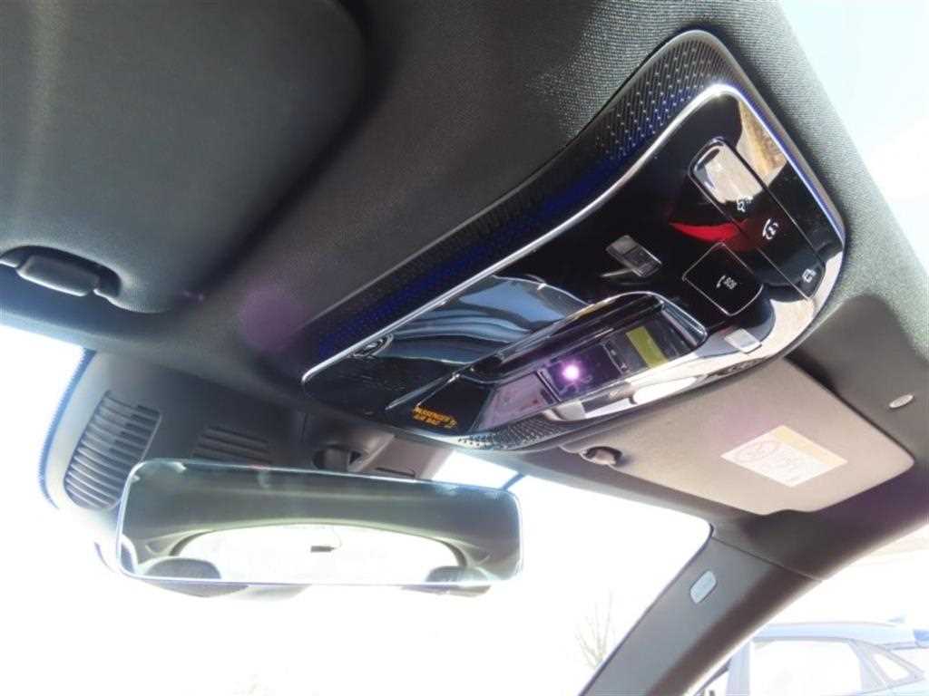 Mercedes Benz GLC Class - Vista 10