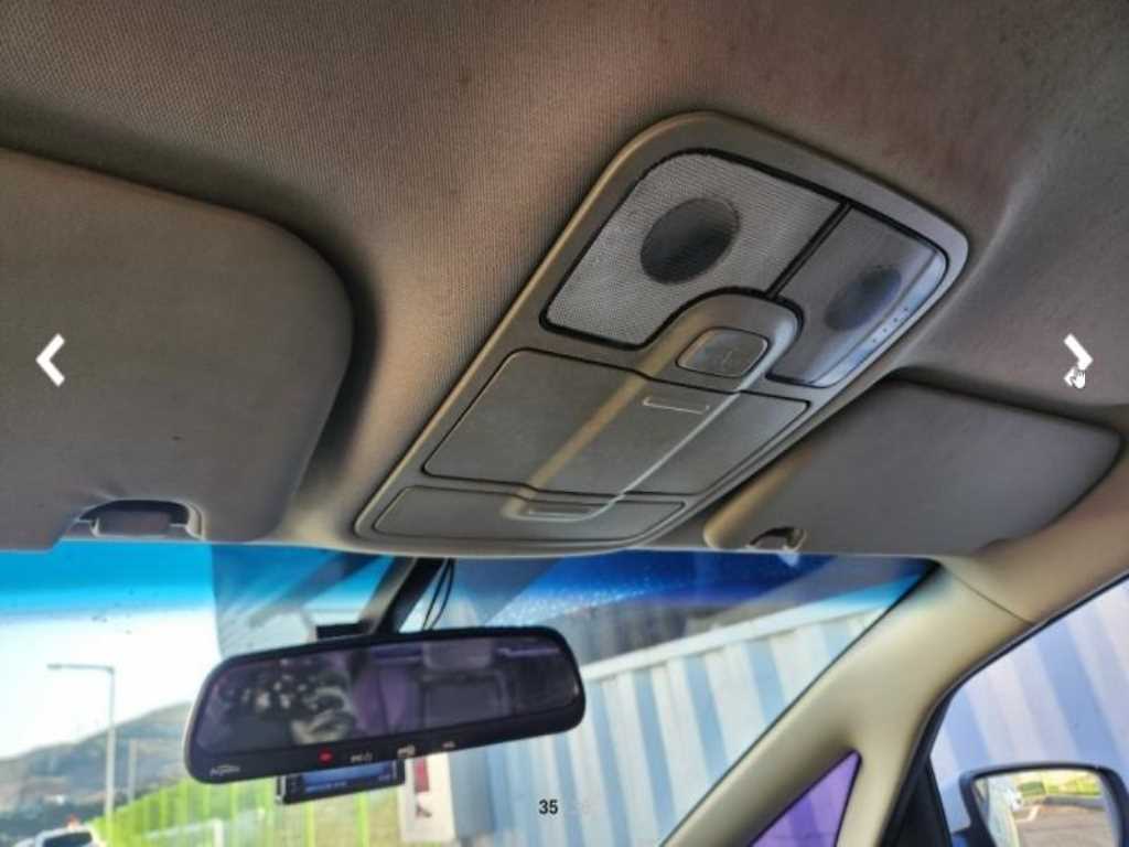 KIA Carens - Vista 12