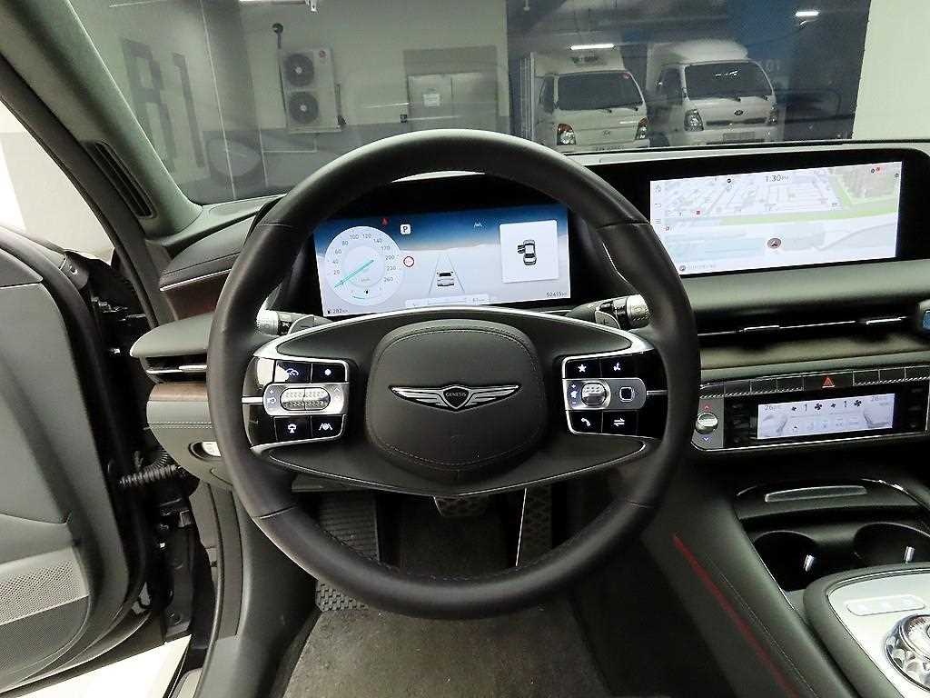 Genesis G90 - Vista 8