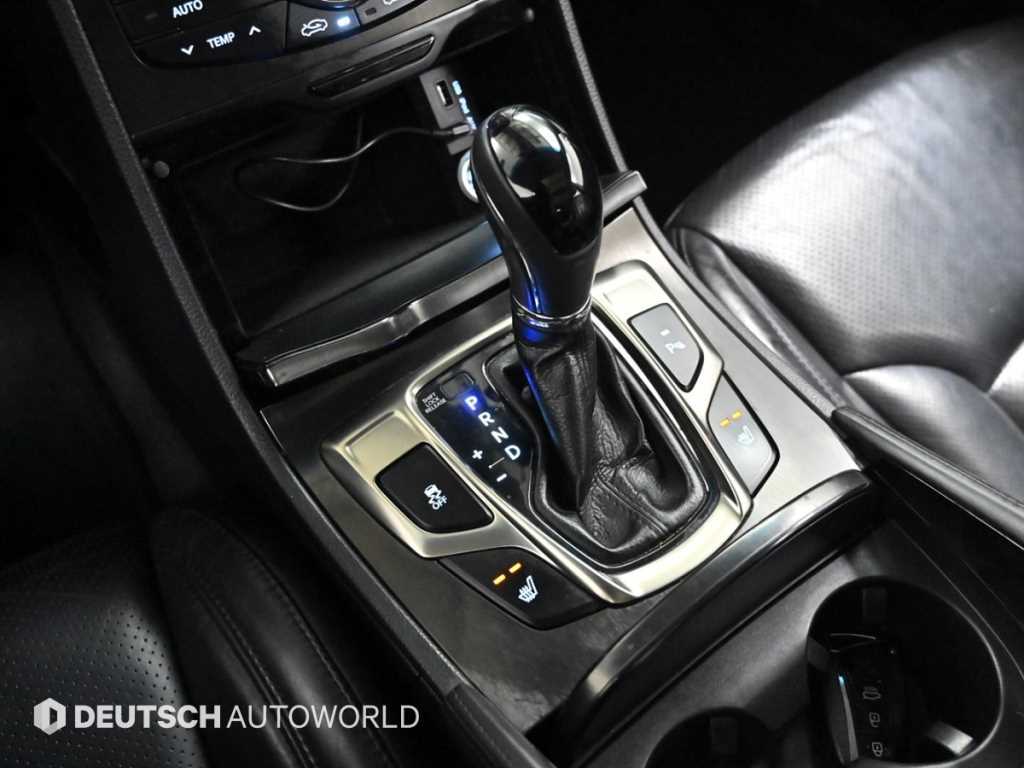 HYUNDAI Grandeur - Vista 8