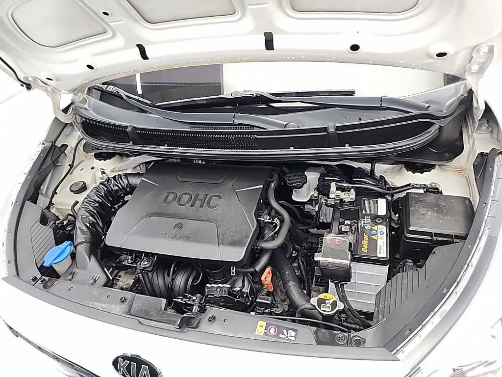 KIA Morning - Vista 5