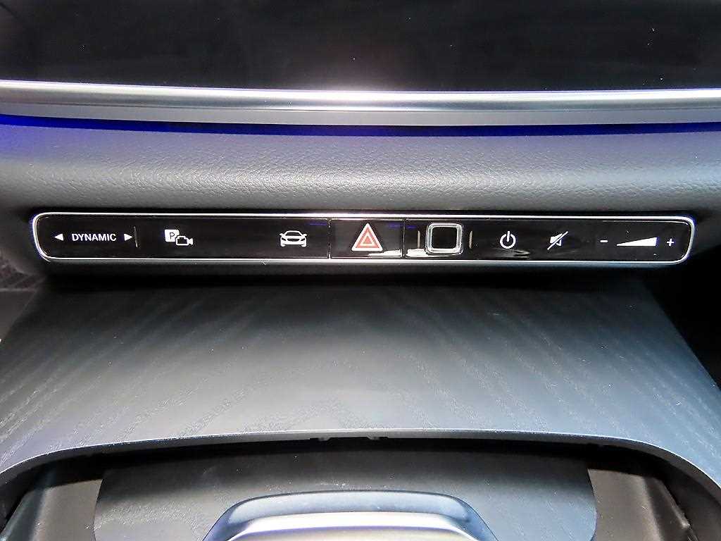 Mercedes Benz E class - Vista 11