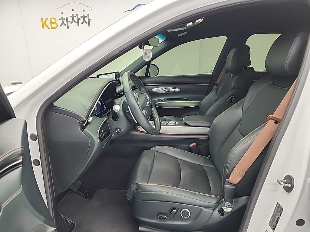 Genesis GV70 - Vista 11