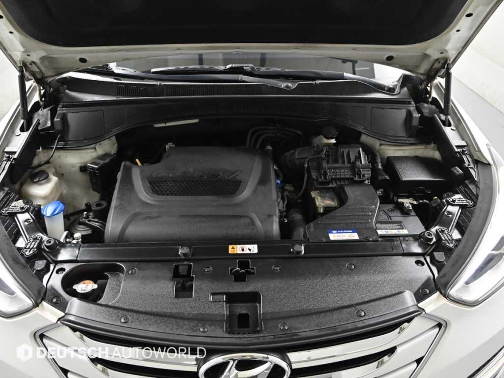 HYUNDAI Santa Fe - Vista 6