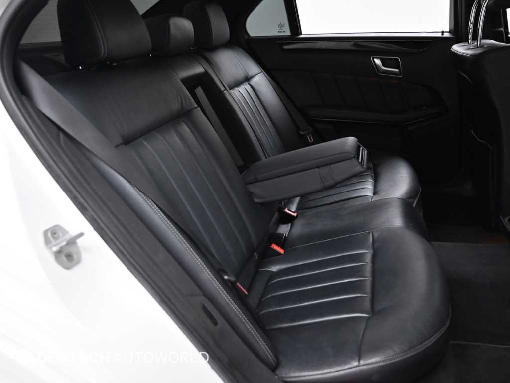 Mercedes Benz E class - Vista 12