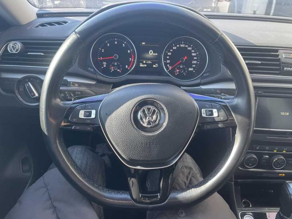 Volkswagen Passat - Vista 6