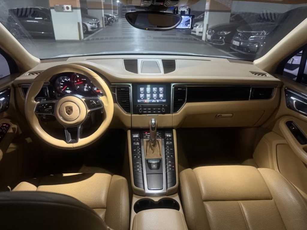 Porsche Macan - Vista 8