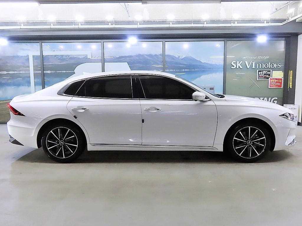 HYUNDAI Grandeur - Vista 3