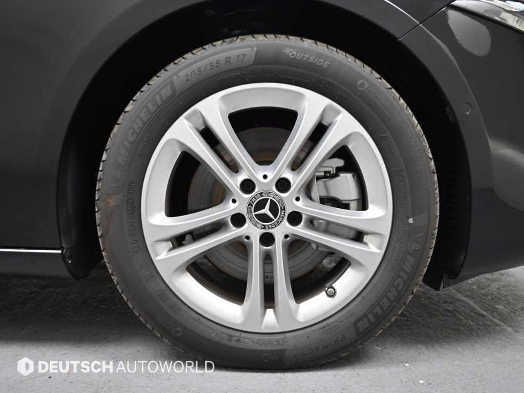 Mercedes Benz A Class - Vista 5