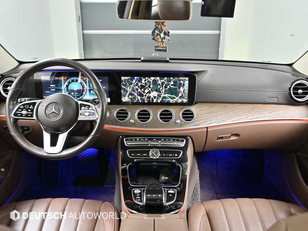 Mercedes Benz E class - Vista 7