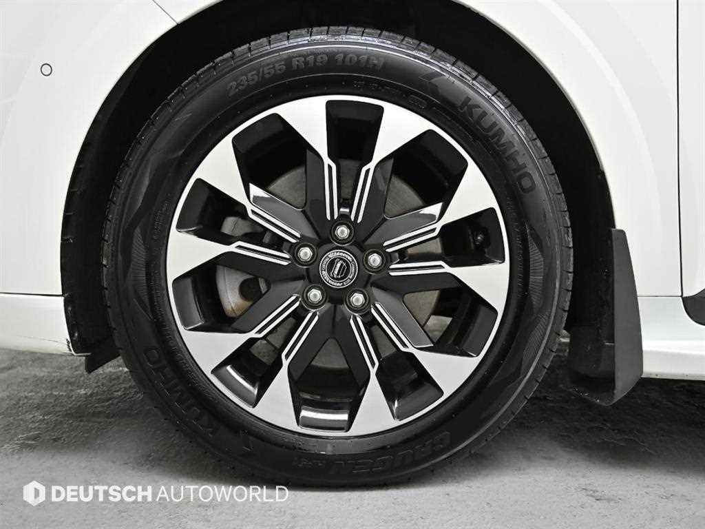 KIA Carnival - Vista 5