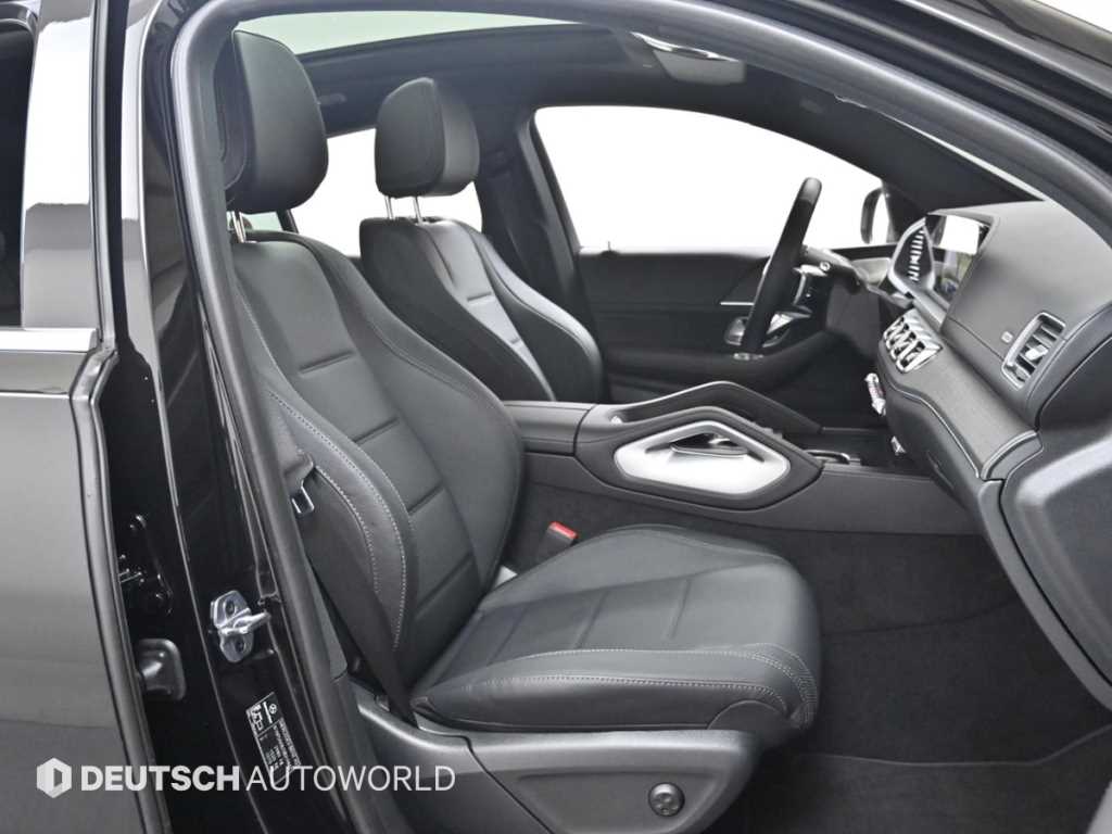 Mercedes Benz GLE Class - Vista 10