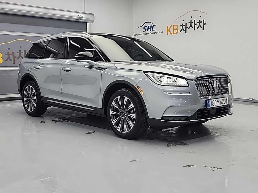 Lincoln Corsair - Vista 4