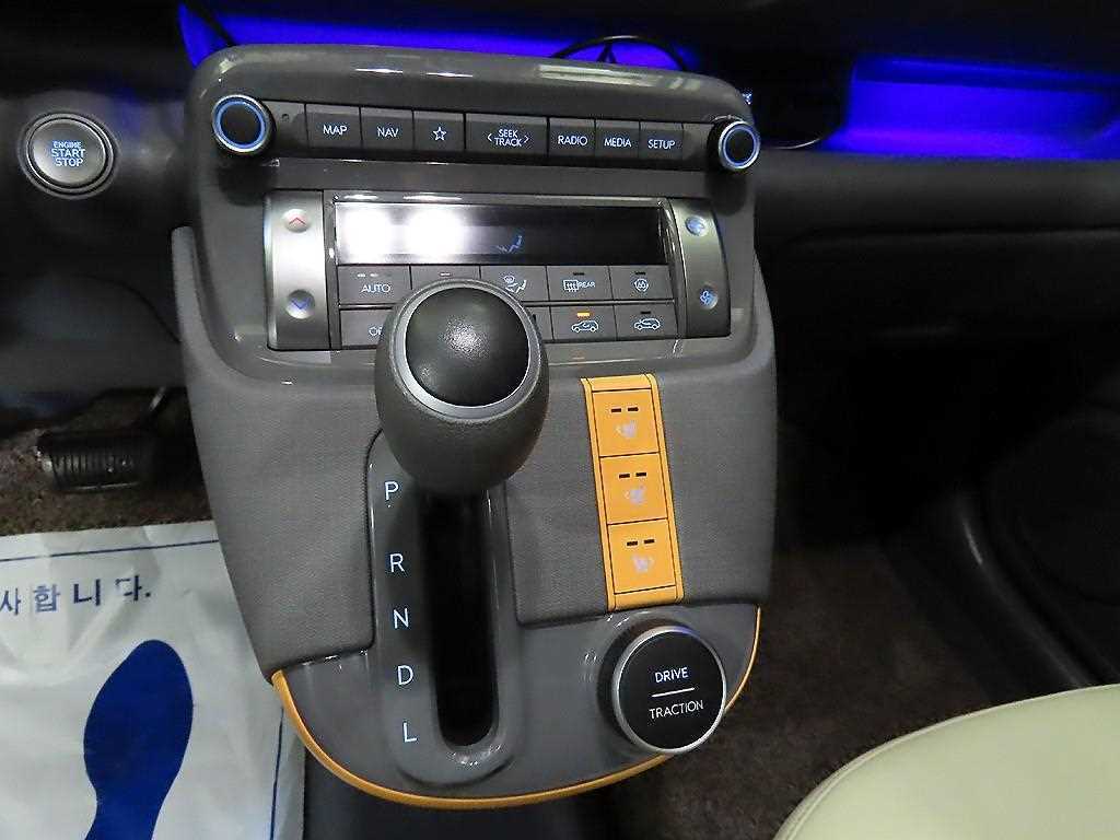 HYUNDAI Casper - Vista 12
