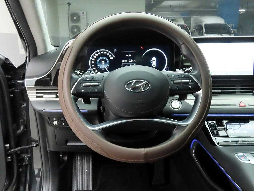 HYUNDAI Grandeur - Vista 8