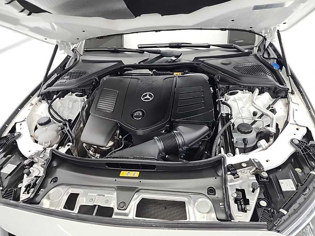 Mercedes Benz E class - Vista 6