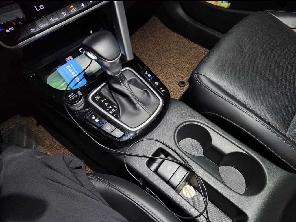 KIA Seltos 2023 Gris - Importación desde Corea - HF Imports Iquique - Foto 14