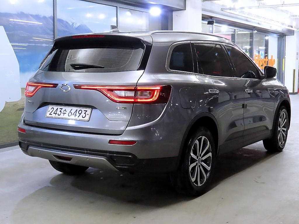 SAMSUNG QM6 - Vista 4