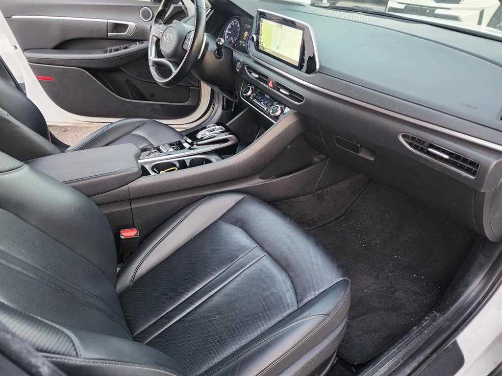 HYUNDAI Sonata - Vista 7