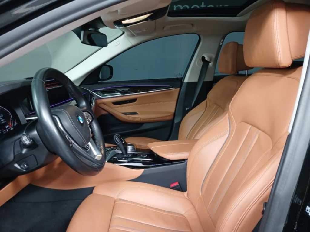 BMW 5 Series - Vista 7