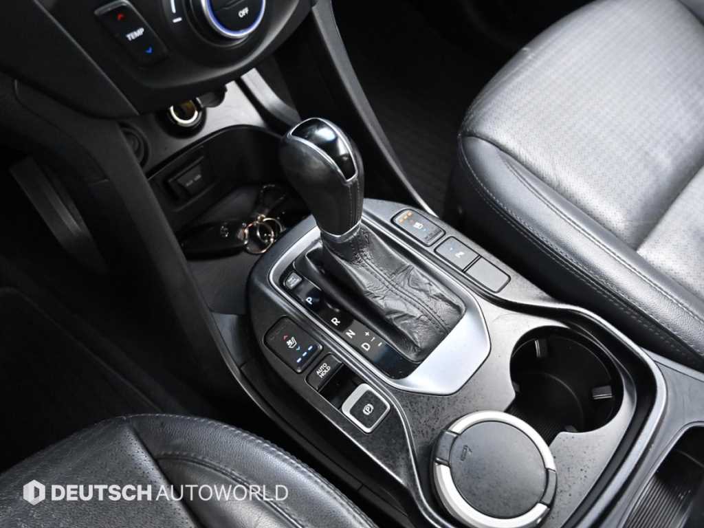 HYUNDAI Santa Fe - Vista 9