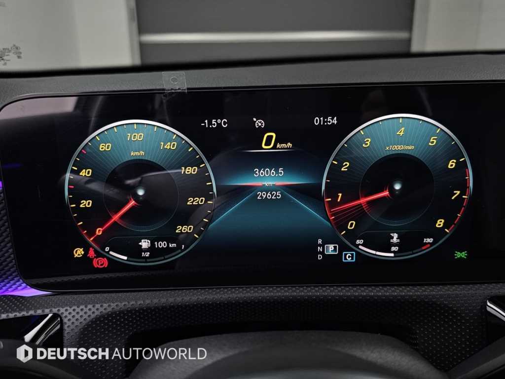 Mercedes Benz A Class - Vista 8