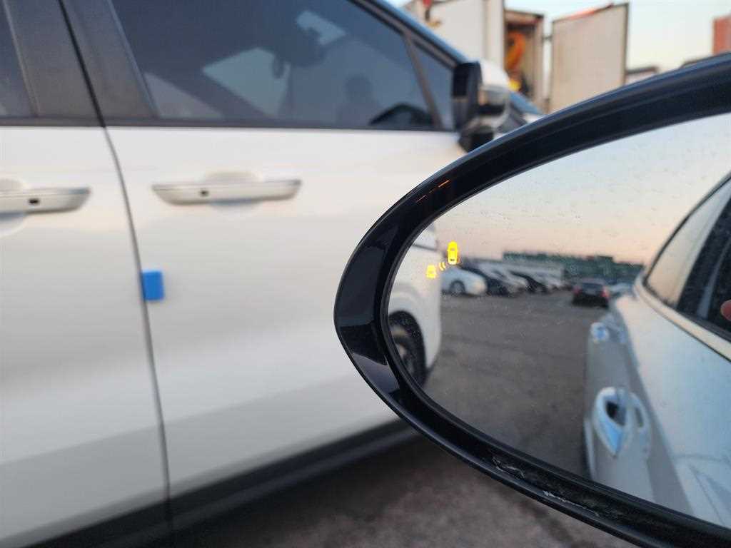 HYUNDAI Sonata - Vista 6