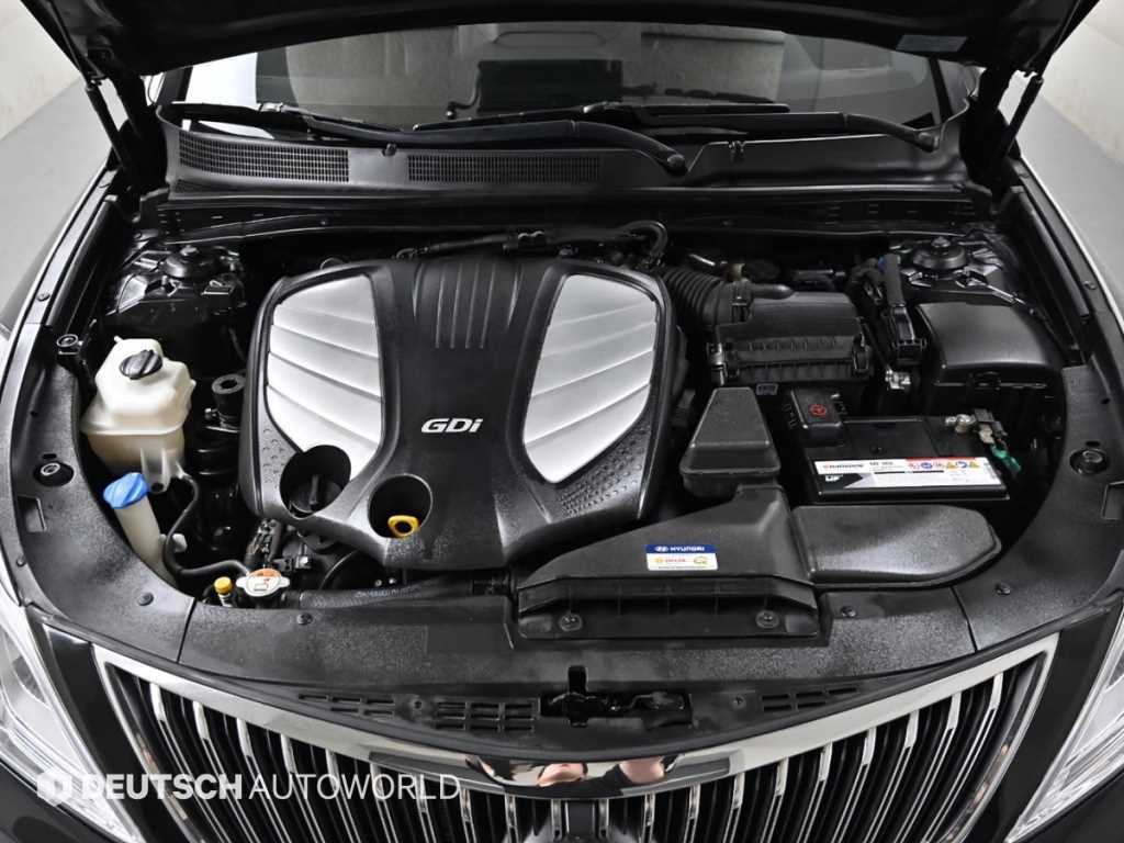 HYUNDAI Grandeur - Vista 6