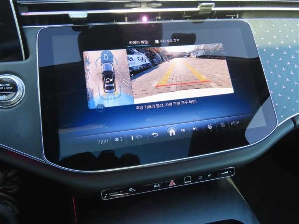 Mercedes Benz E class - Vista 9