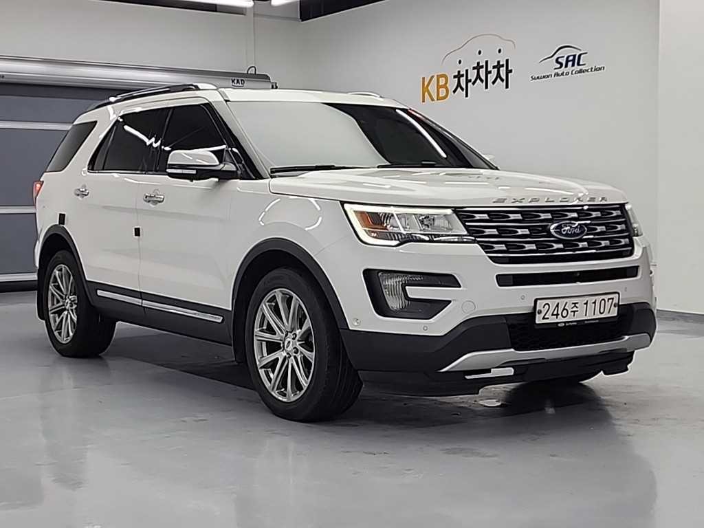 Ford Explorer - Vista 4