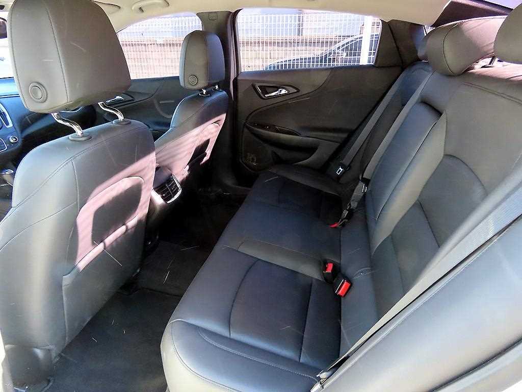 Chevrolet Malibu - Vista 6