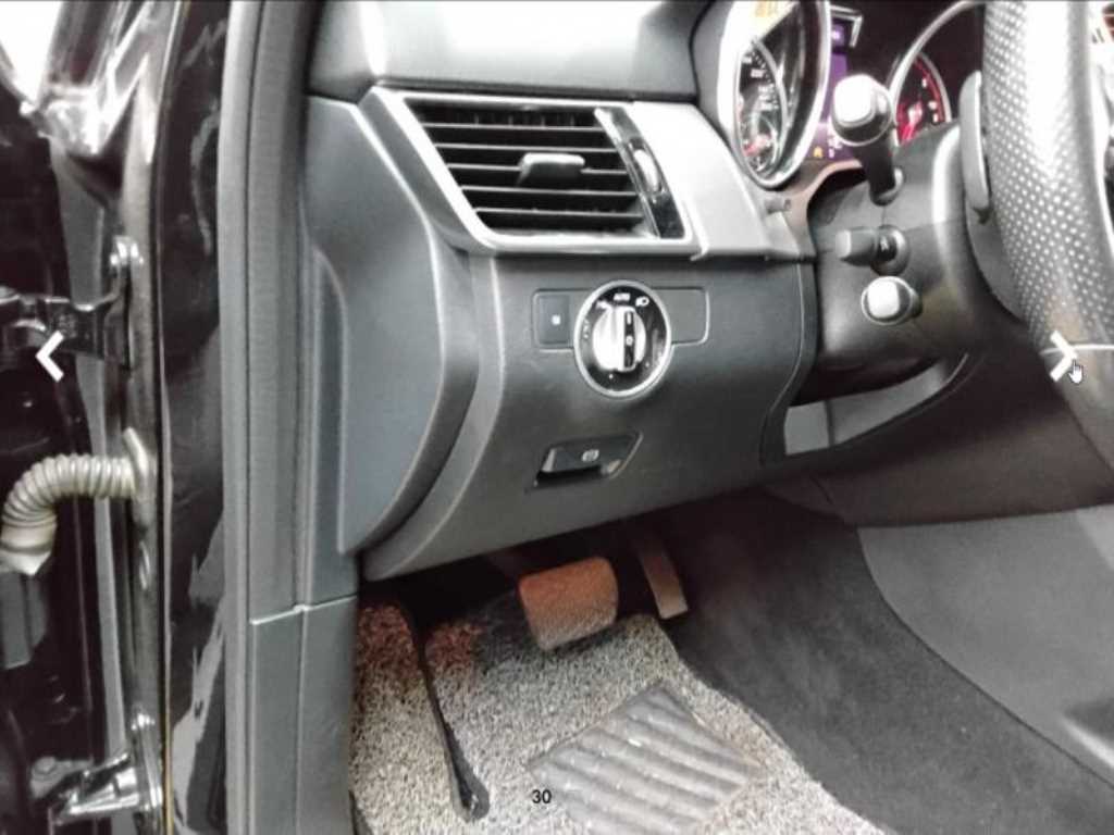 Mercedes Benz GLE Class - Vista 10