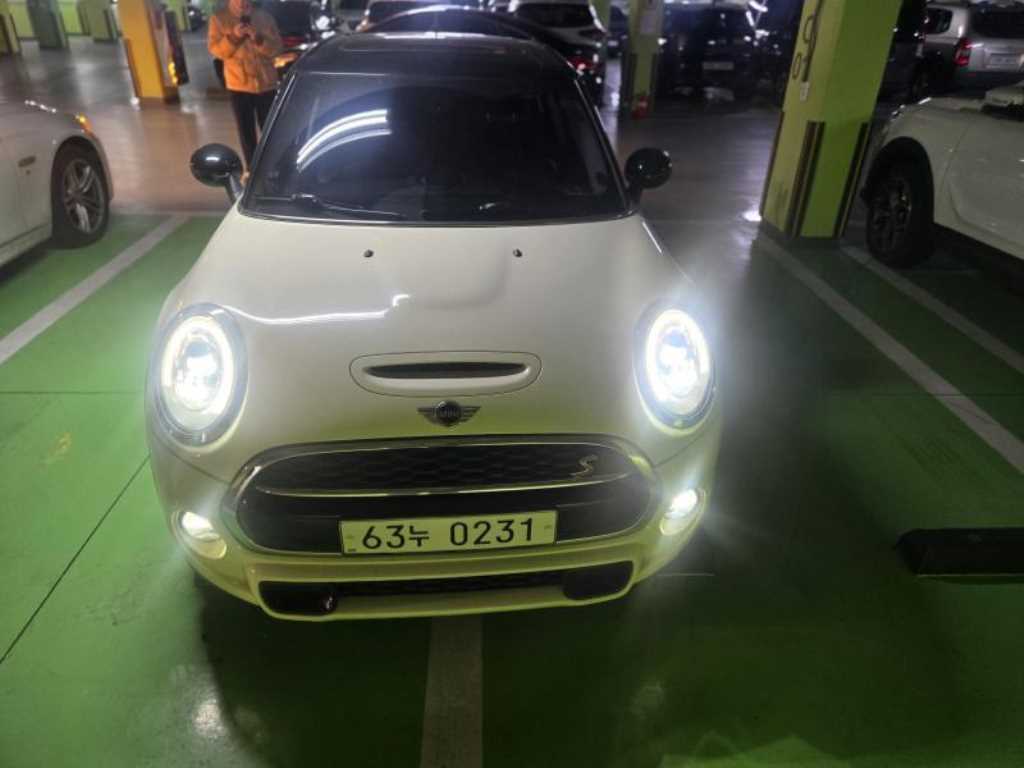 Mini Cooper 2017 Blanco - Importación desde Corea - HF Imports Iquique - Foto 1