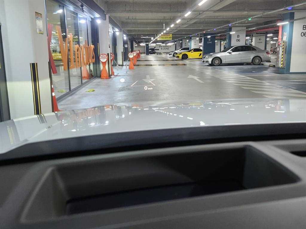 HYUNDAI Santa Fe 2024 Blanco - Importación desde Corea - HF Imports Iquique - Foto 16