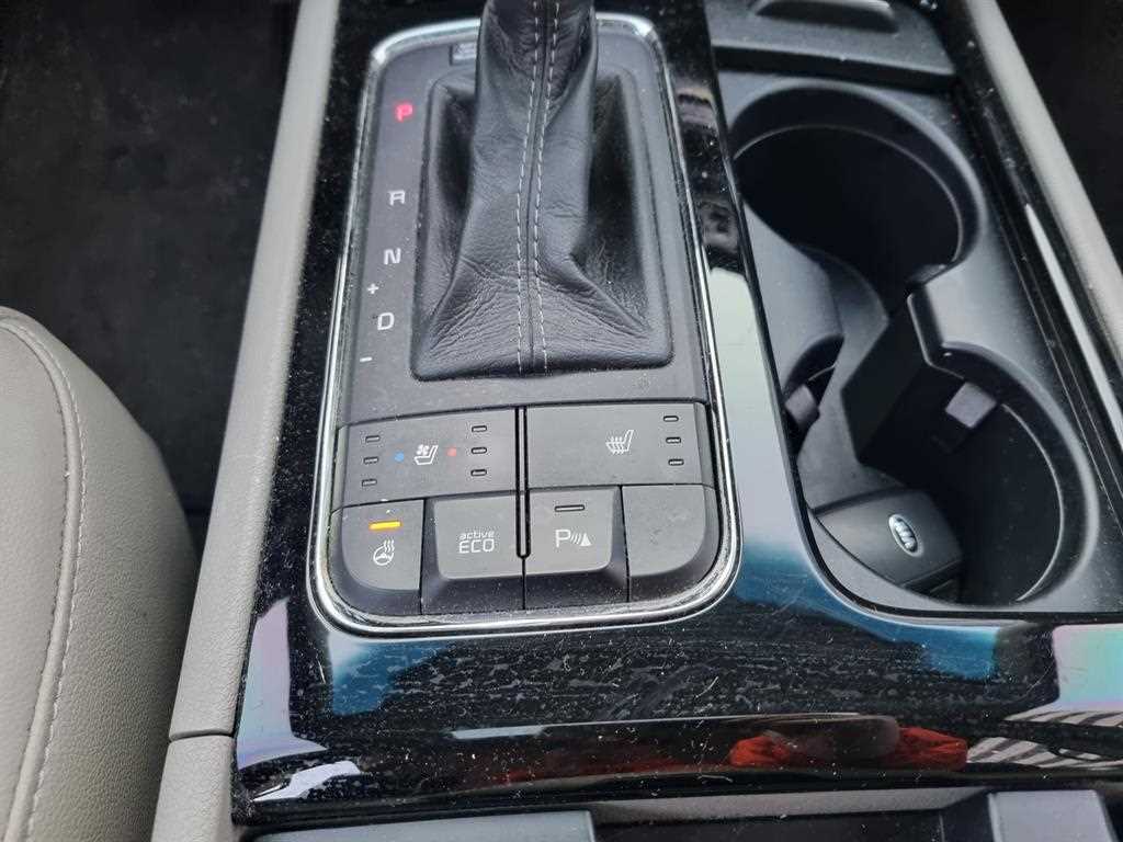 KIA Carnival 2016 Gris - Importación desde Corea - HF Imports Iquique - Foto 16