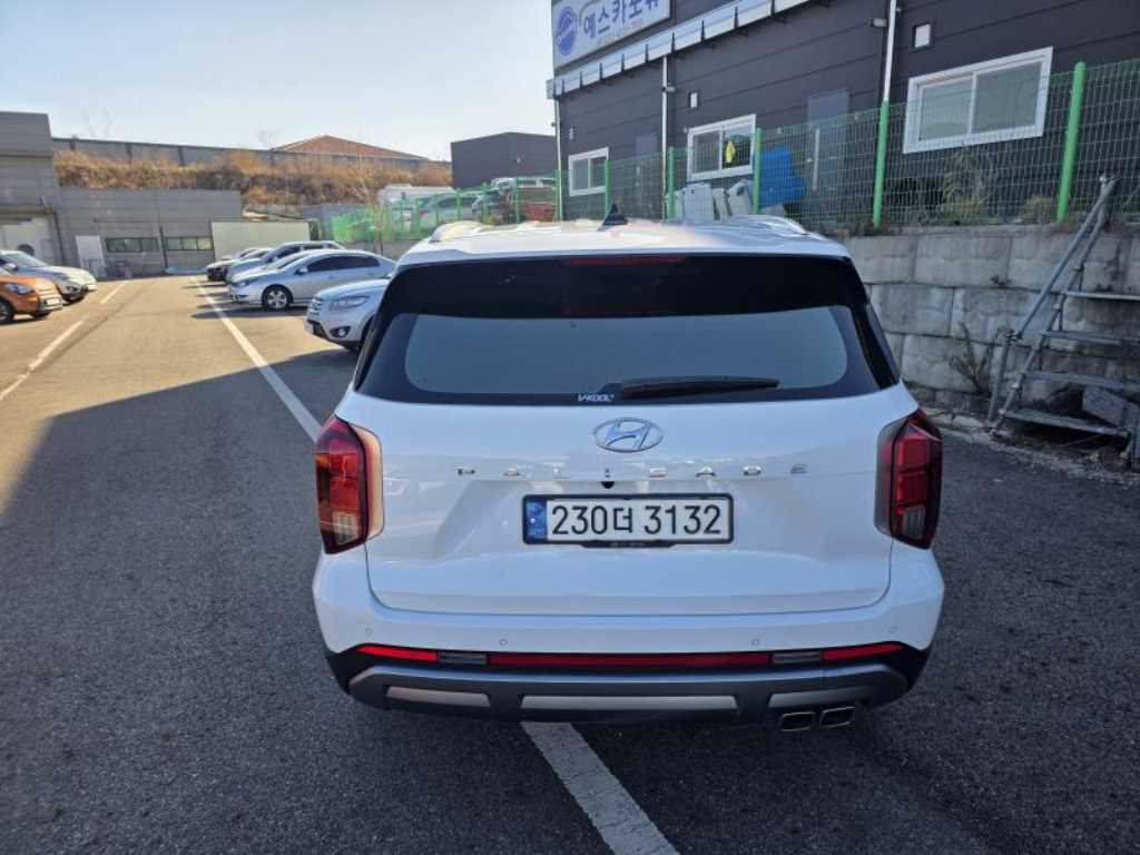 HYUNDAI Palisade - Vista 5