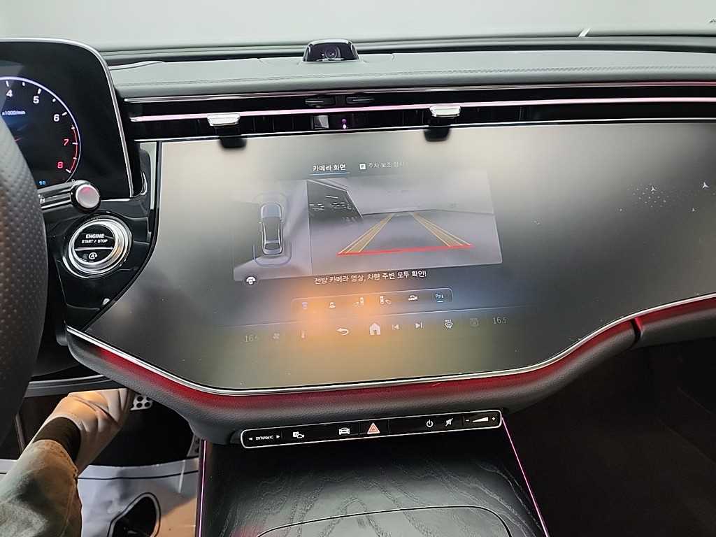 Mercedes Benz E class - Vista 10