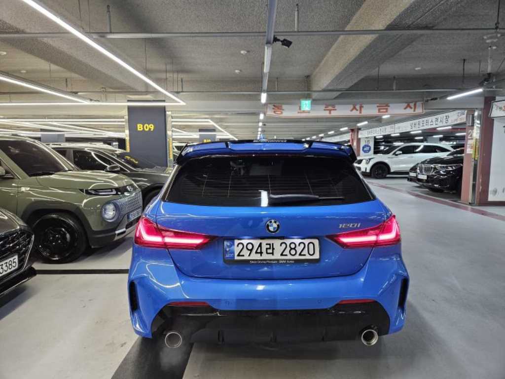 BMW 1 series - Vista 4