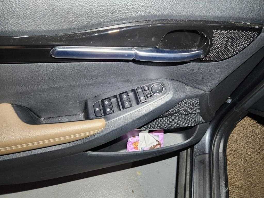 KIA Seltos 2023 Gris - Importación desde Corea - HF Imports Iquique - Foto 15