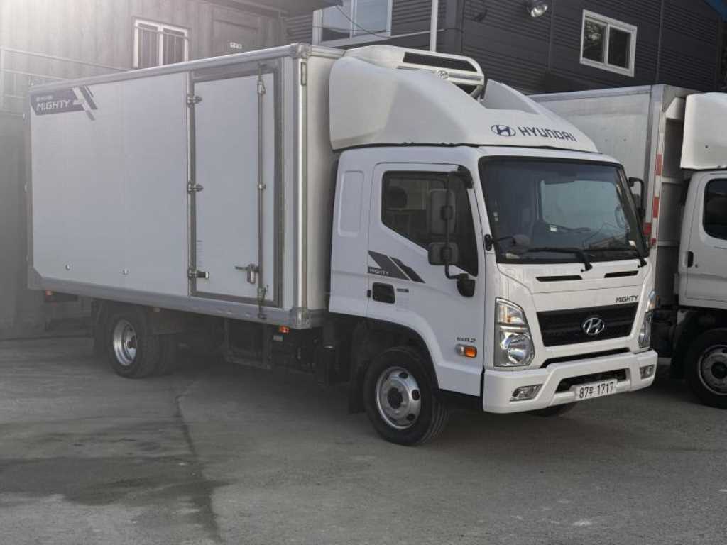 medium and large cargo truck 2018 - Importación desde Corea - HF Imports Iquique - Foto 1