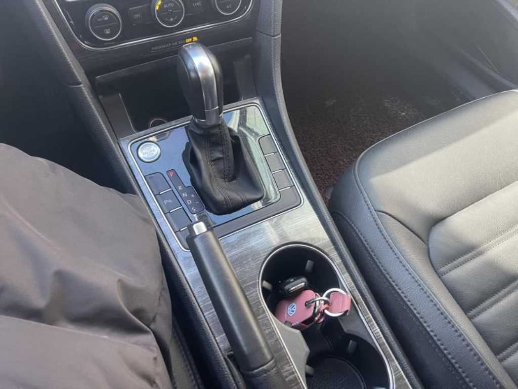 Volkswagen Passat - Vista 8