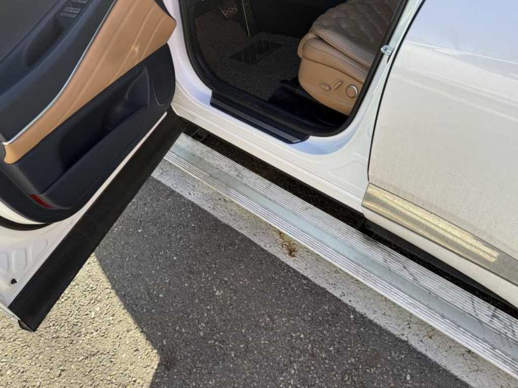 Genesis GV80 - Vista 4