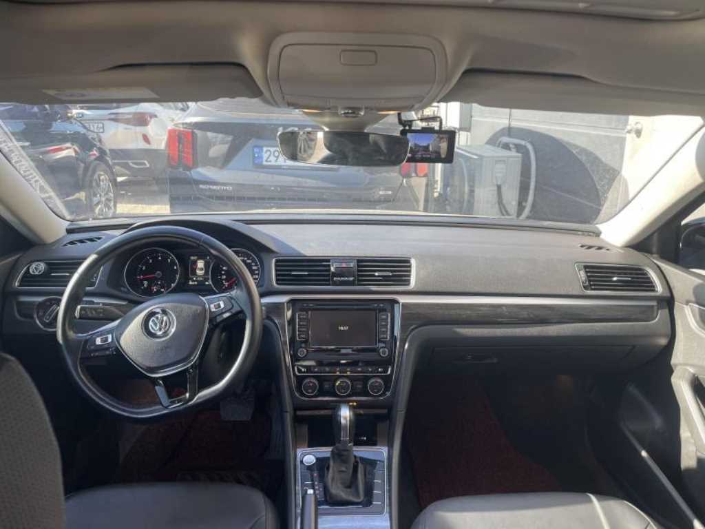 Volkswagen Passat - Vista 5