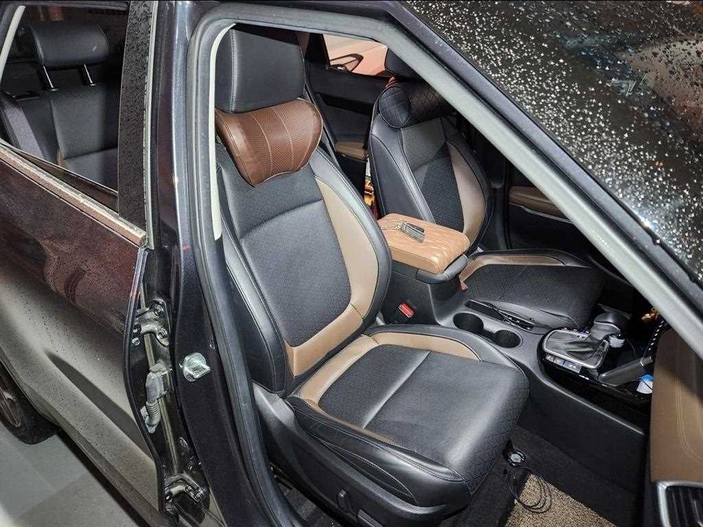 KIA Seltos - Vista 11