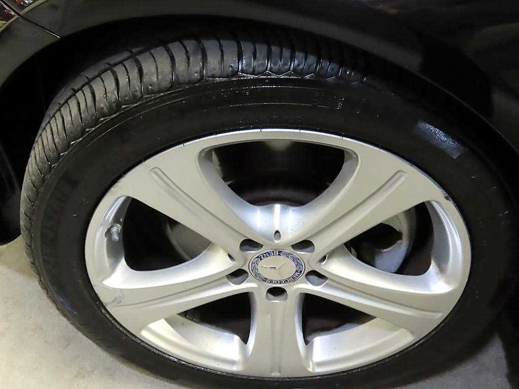 Mercedes Benz E class 2017 Negro - Importación desde Corea - HF Imports Iquique - Foto 20