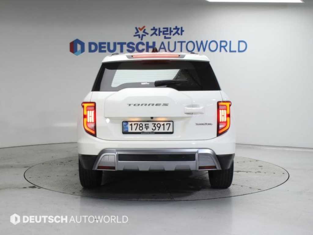 Ssangyong Torres - Vista 4