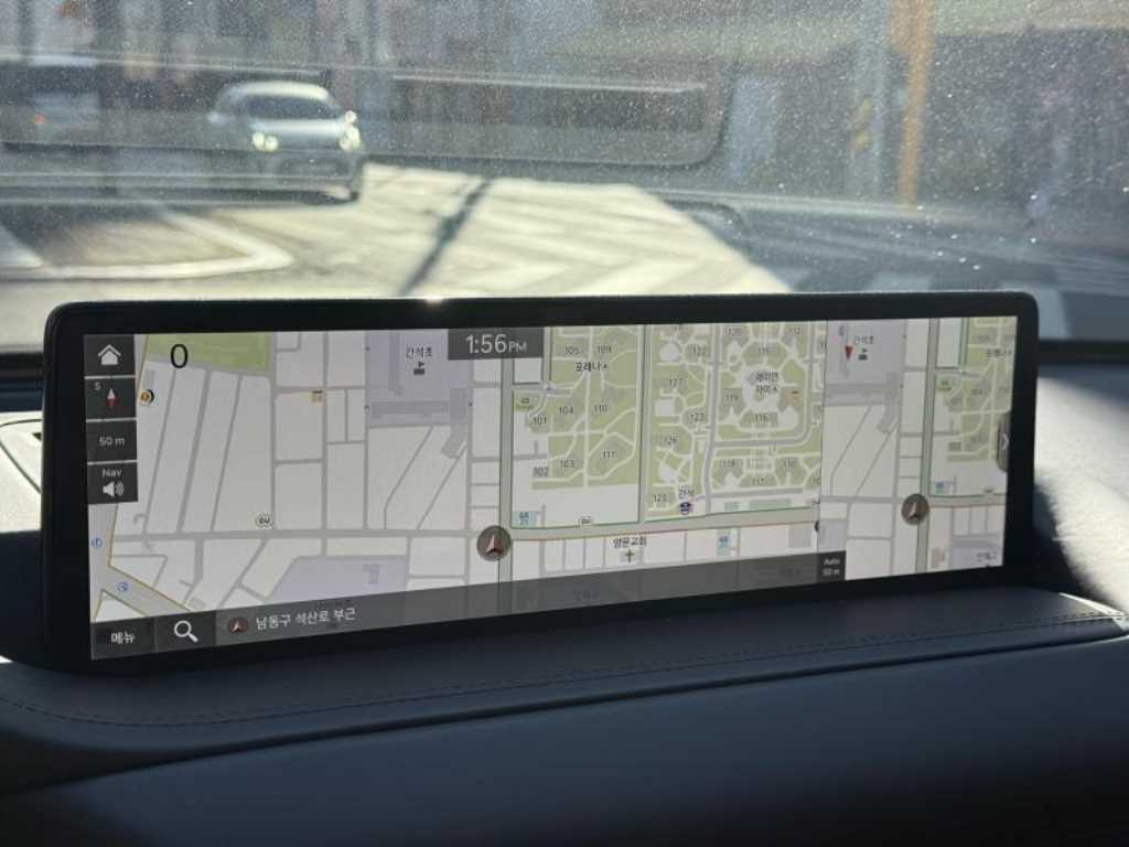 Genesis GV80 - Vista 10