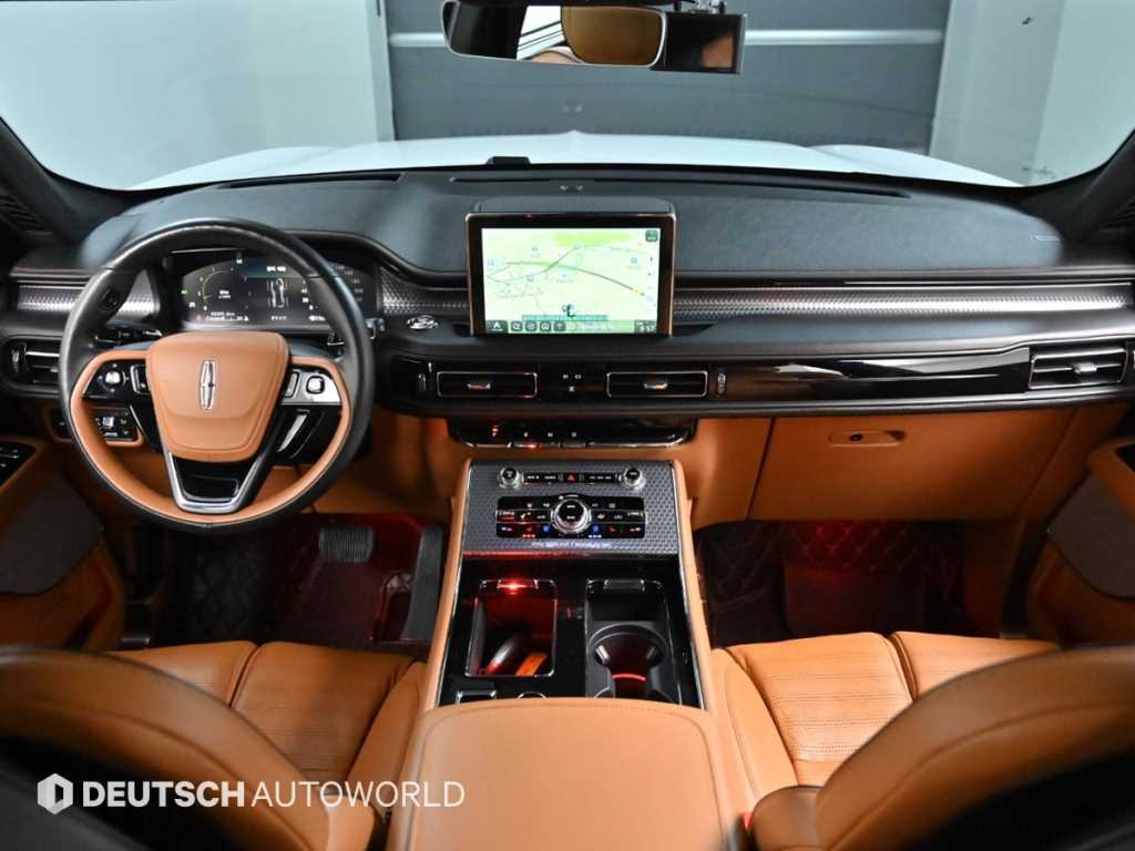 Lincoln Aviator - Vista 7