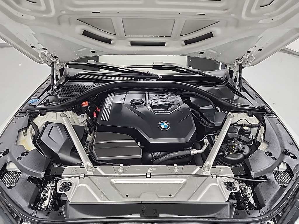 BMW 4 Series - Vista 5